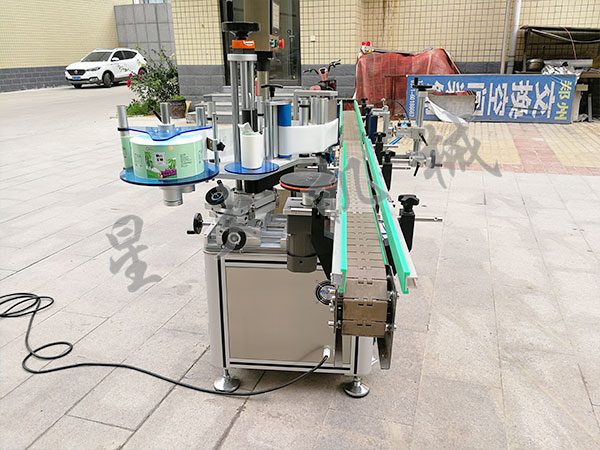 成都丝瓜色视频圆瓶贴标机
